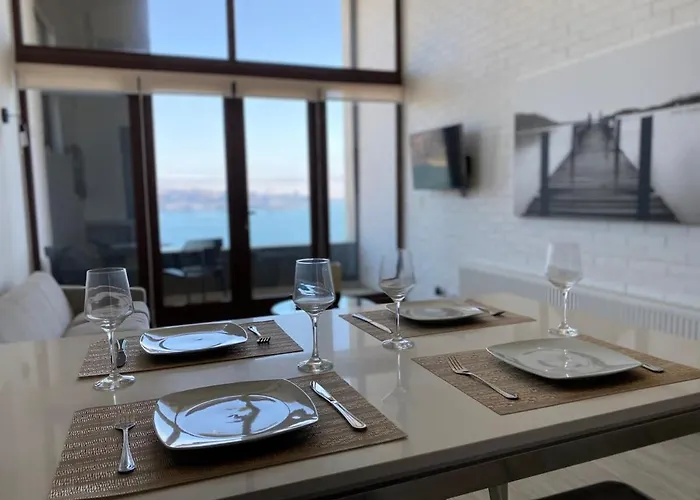 Hom I Amplio Loft Con Mejorvista Al Puerto De Valparaiso 1413
